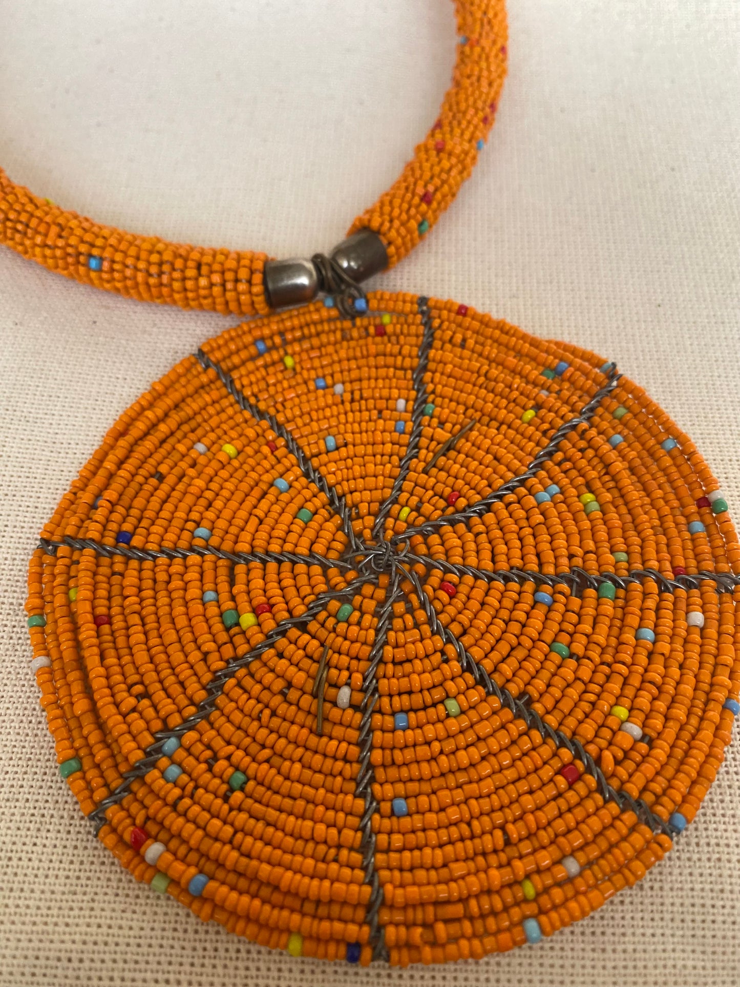 Necklace Mzunguko