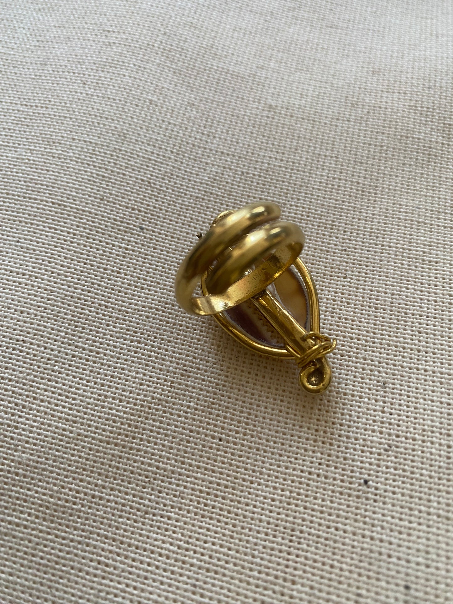 Cowry Ring