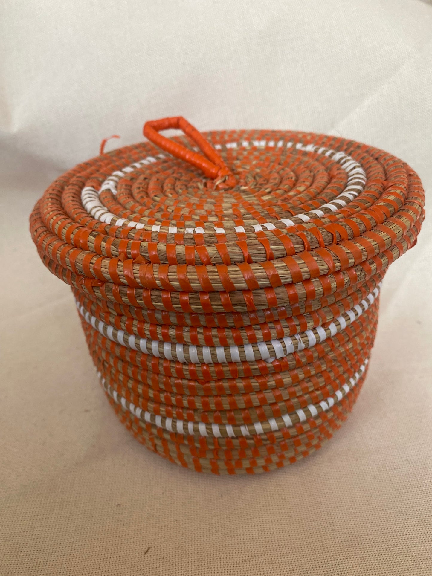 Basket Layu Orange flat top S