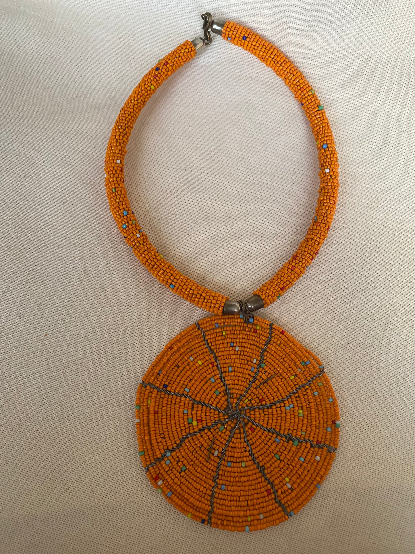 Necklace Mzunguko