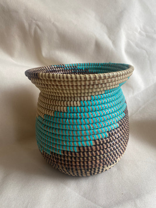 Layu Basket Vase