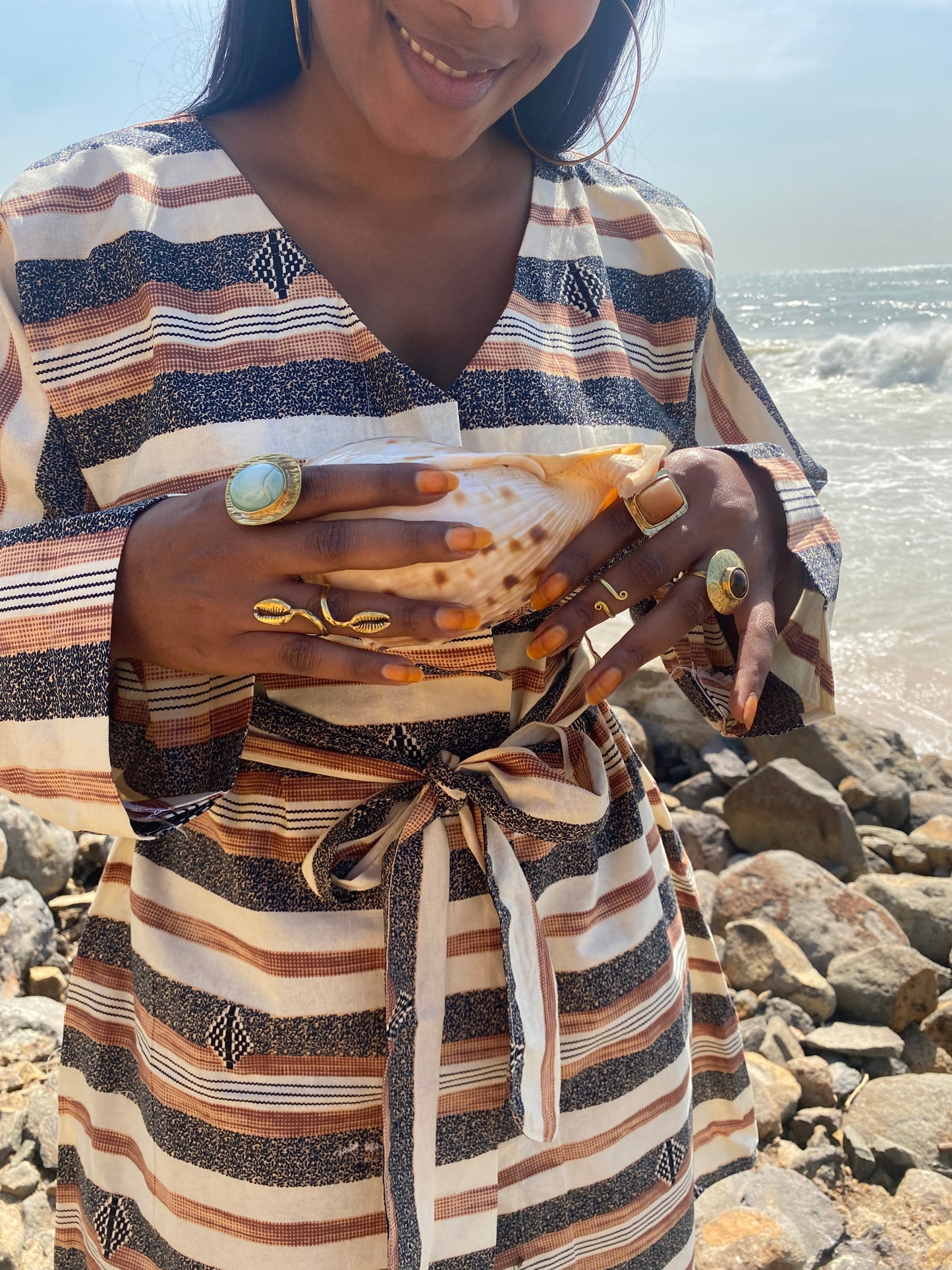 Medium sized cowrie shell