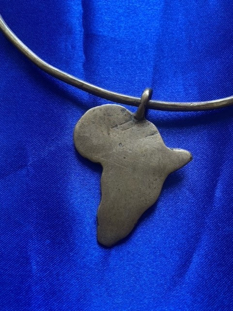 Bronze necklace Africa